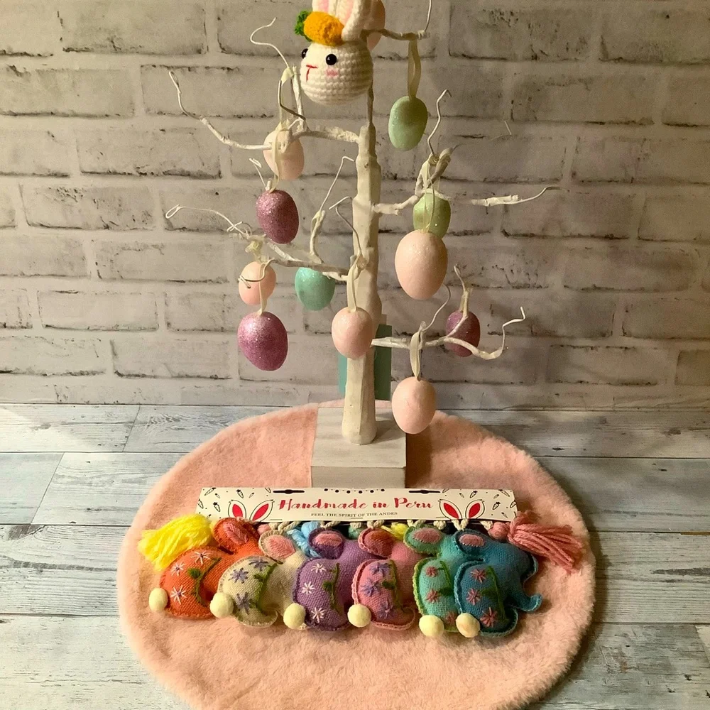 Handmade in Peru 7’ Bunny & Tassel Garland